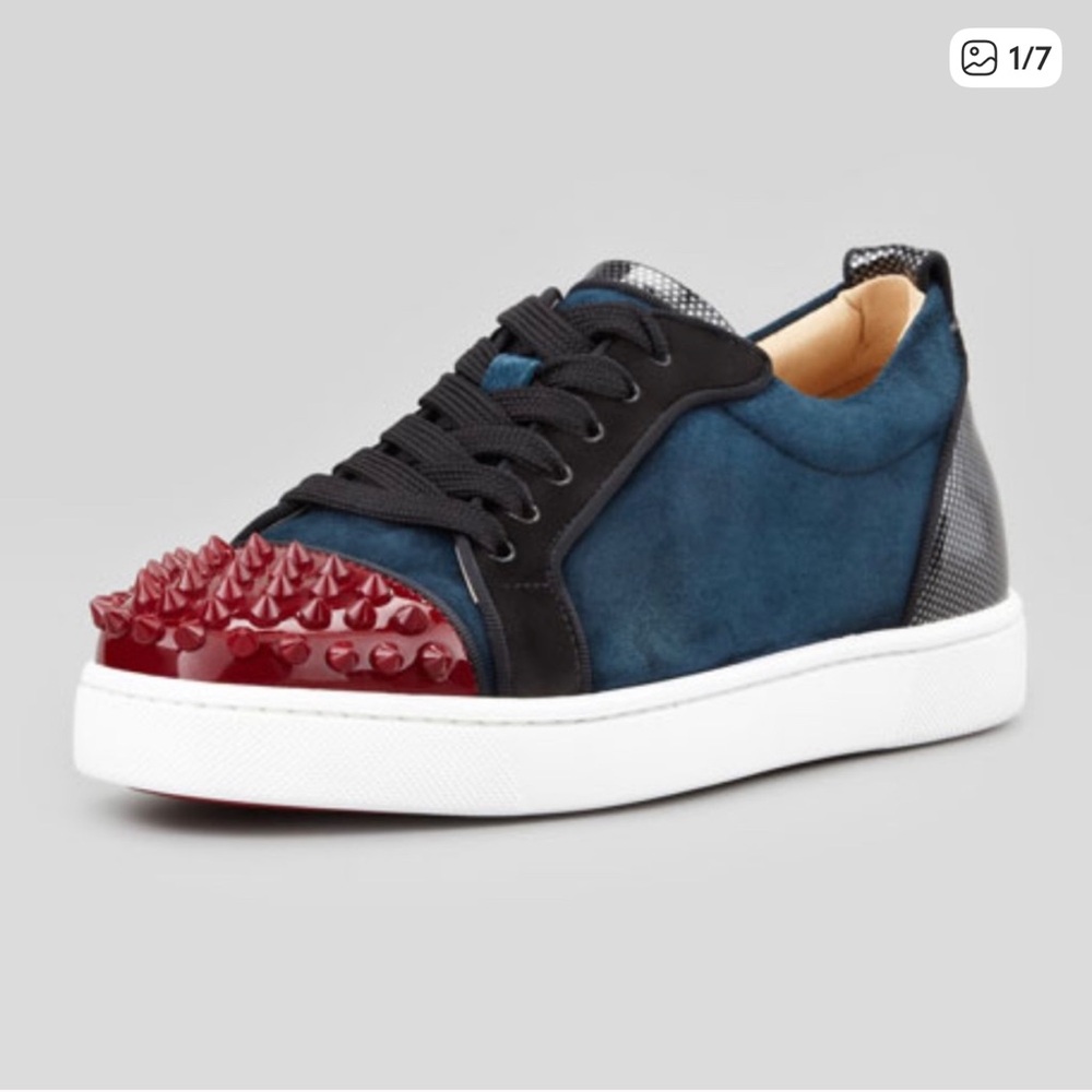 Christian Louboutin low top Women’s Louis Jr Spikes (NOT kids)